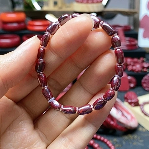 天然辰砂原矿晶体随形手链