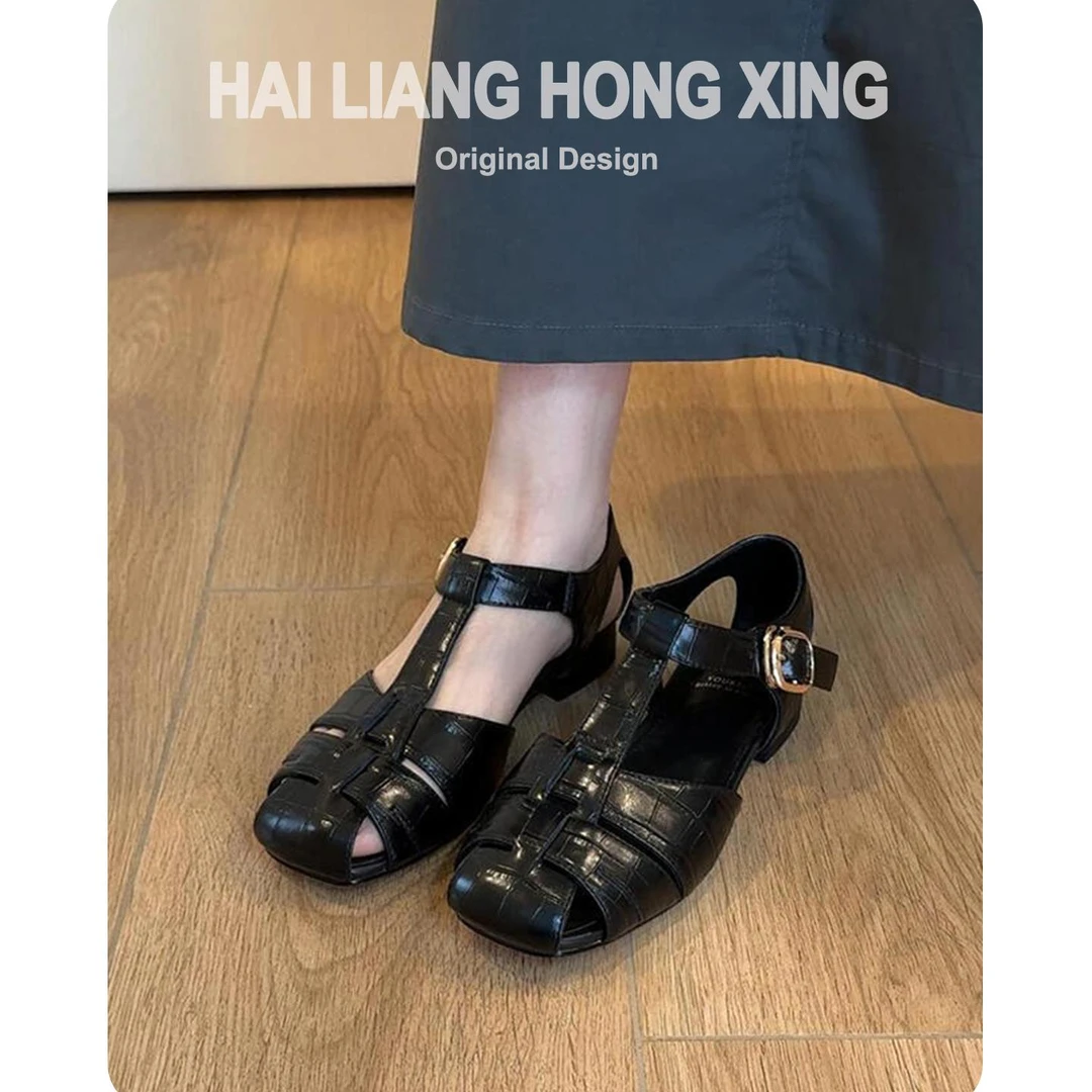 超好吖~法式编织镂空包头凉鞋女夏外穿新款平底复古猪笼鞋罗马鞋