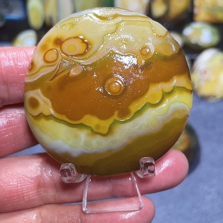 玛瑙/玉髓未镶嵌珠宝奇石