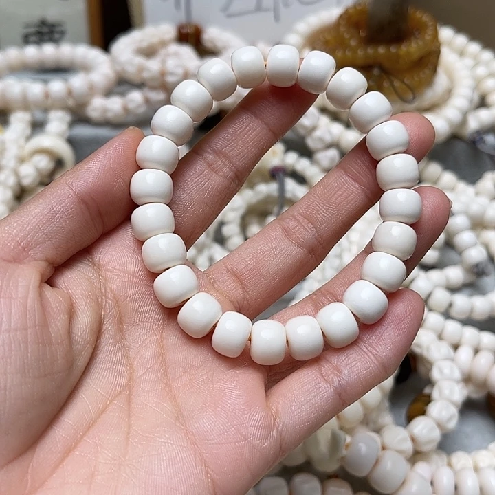 香榧木鹿角1.0老型精品手串