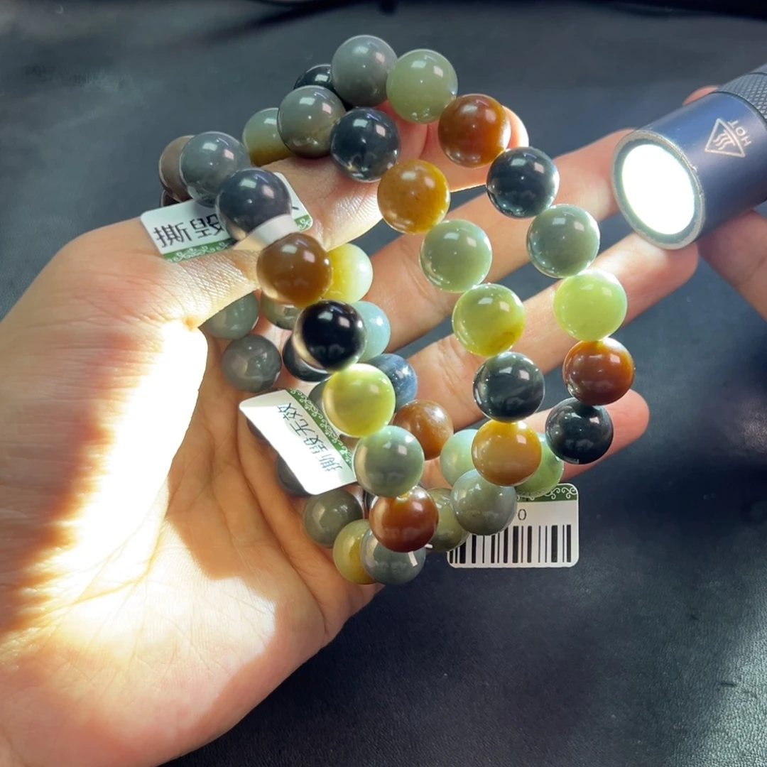 颈饰未镶嵌和田玉多样性拍一发一新疆高端楼兰卡12