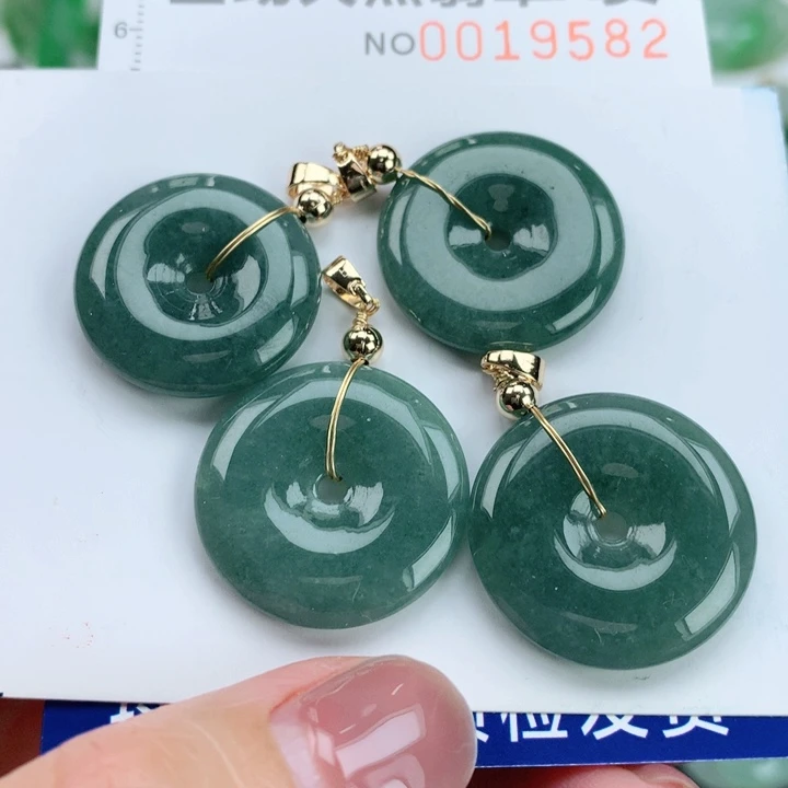 翡翠颈饰未镶嵌多样性发货发1件