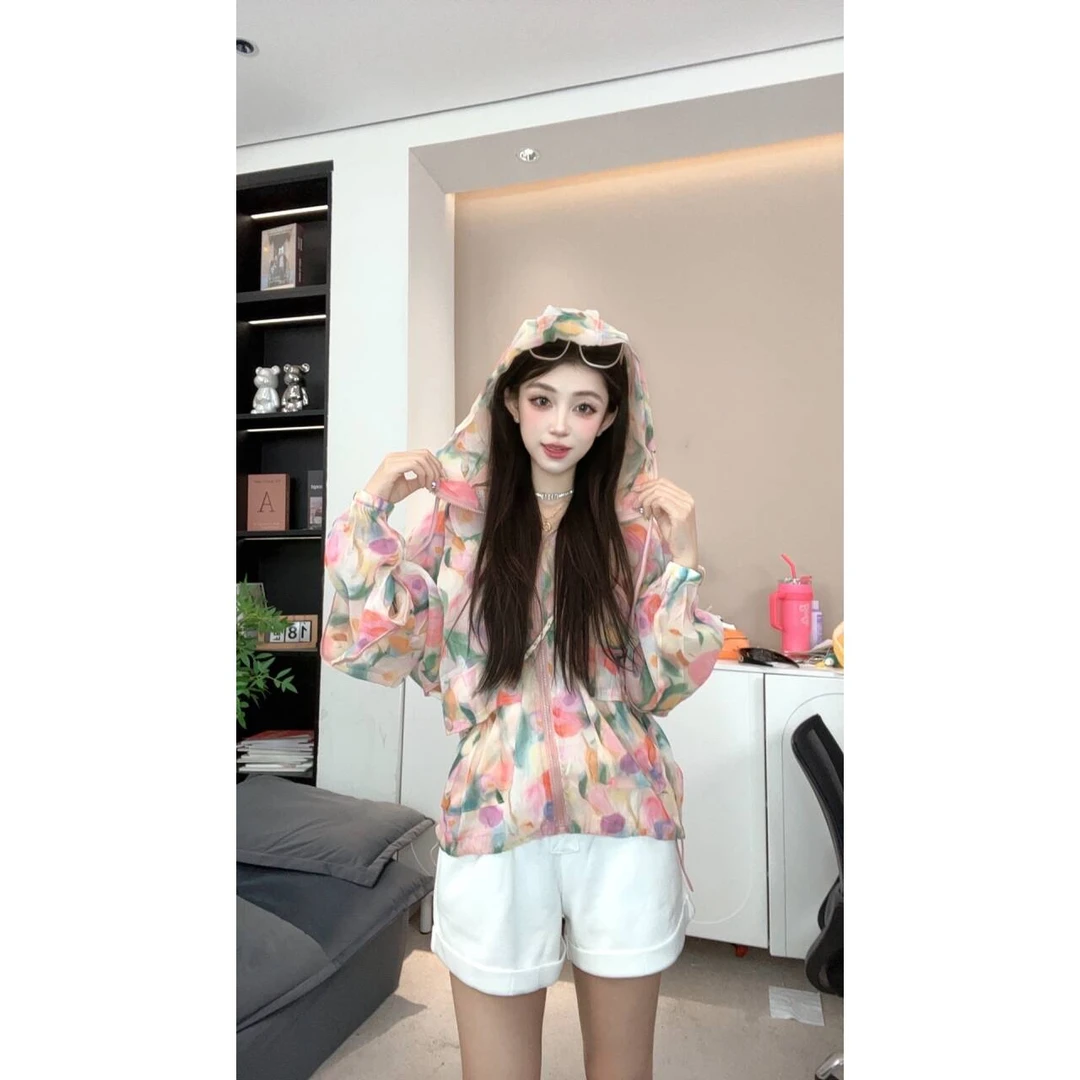1-小鱼原创-【郁金香】轻薄防晒透气夏百搭洋气连帽外套女D10952