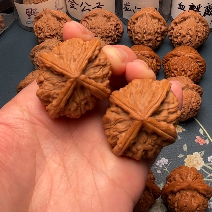 吊坠文玩核桃玉玺四棱