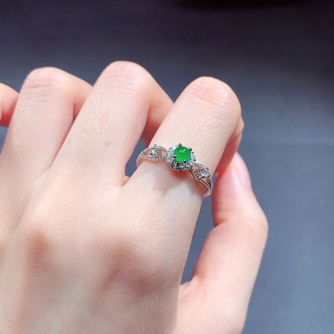 翡翠戒指未镶嵌翡翠