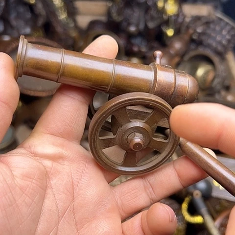 铜制文玩把玩物件