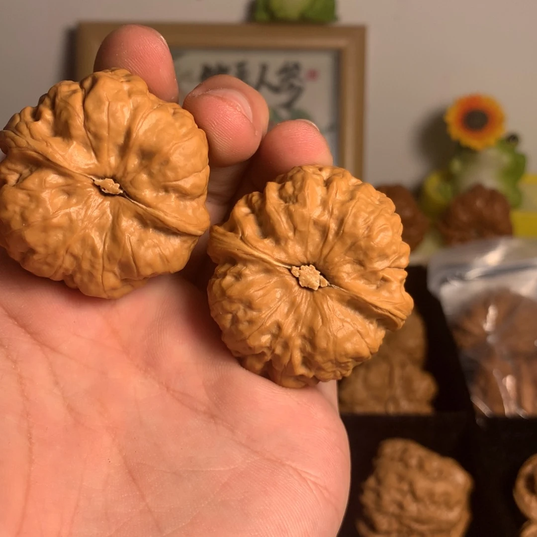 吊坠文玩核桃M****