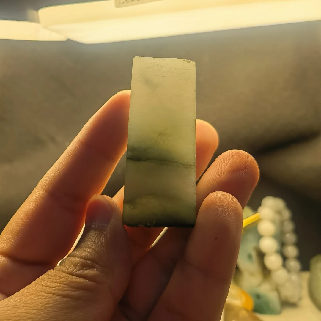 纯天然翡翠挂件男女通用吊坠