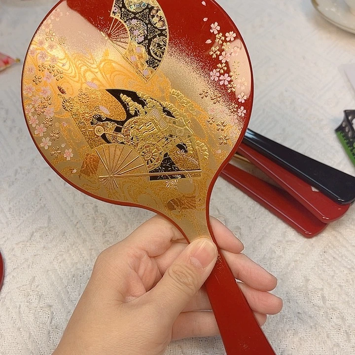 瓷片The first thing