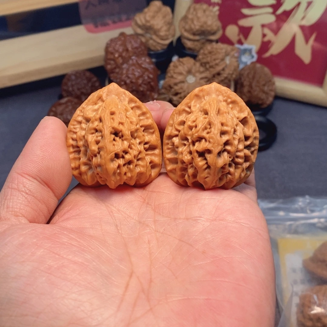 把件文玩核桃走色漂亮系列39尺挂月峰佛肚