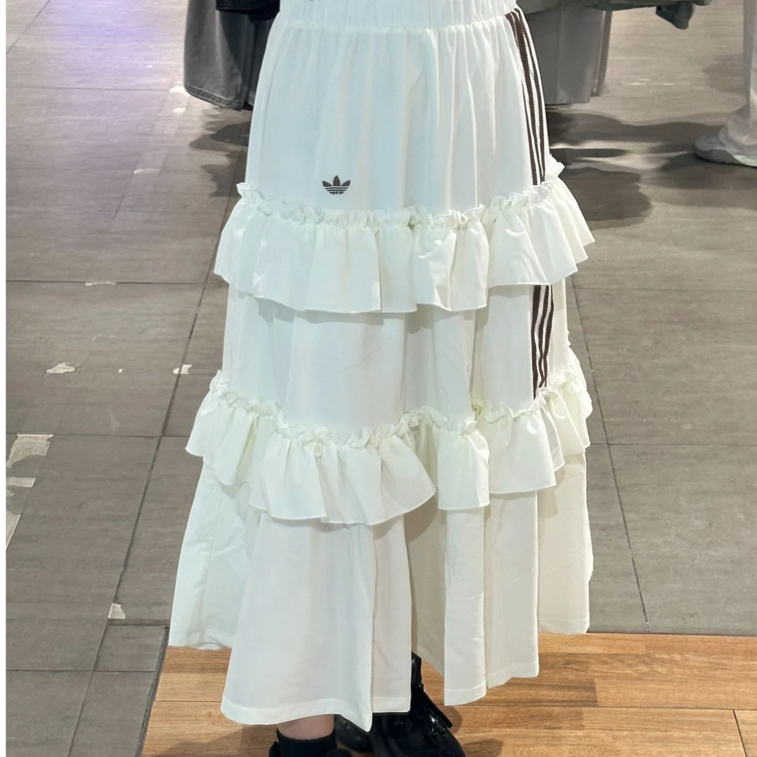 【滔搏联动】adidas新款三叶草女款时尚休闲A版气质半身裙KQ6506