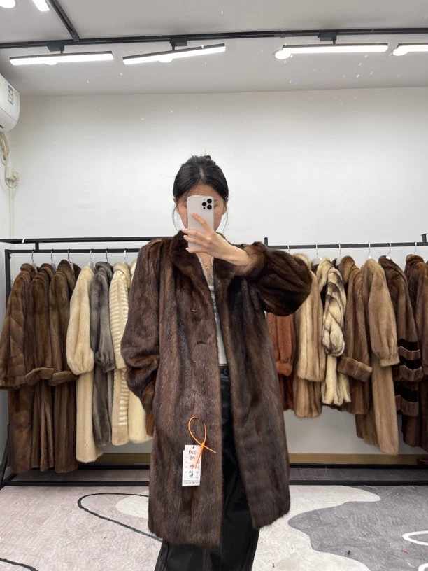 TT219(L)棕色中古进口水貂毛外套，肩40胸围108衣长90袖长62
