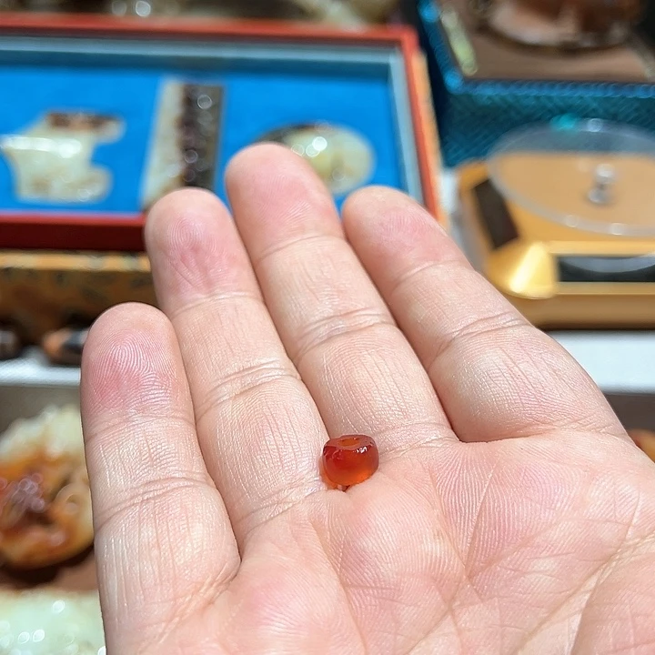 玛瑙/玉髓挂件未镶嵌儒*