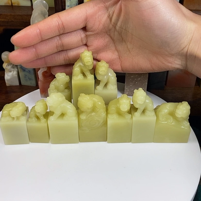 【闪购商品】青田石印石寒**舍