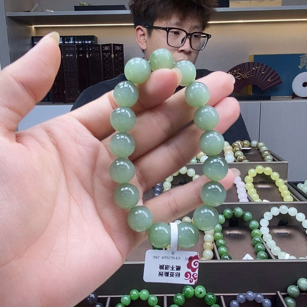 和田玉未镶嵌手串12碧玉