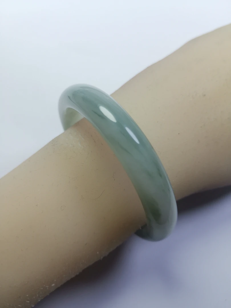 20号—53-54圈口-天然玉石-正品保障，天山翠，冰翠，时尚高贵款