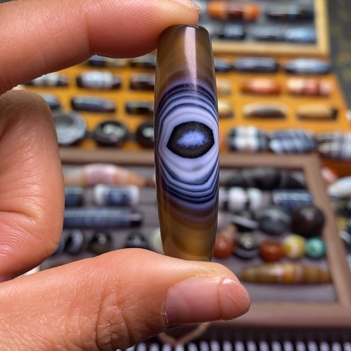 未镶嵌玛瑙/玉髓珠宝半成品王****廿