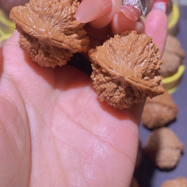 核桃手串/手链抽*烟满天星全品37尺，已打底