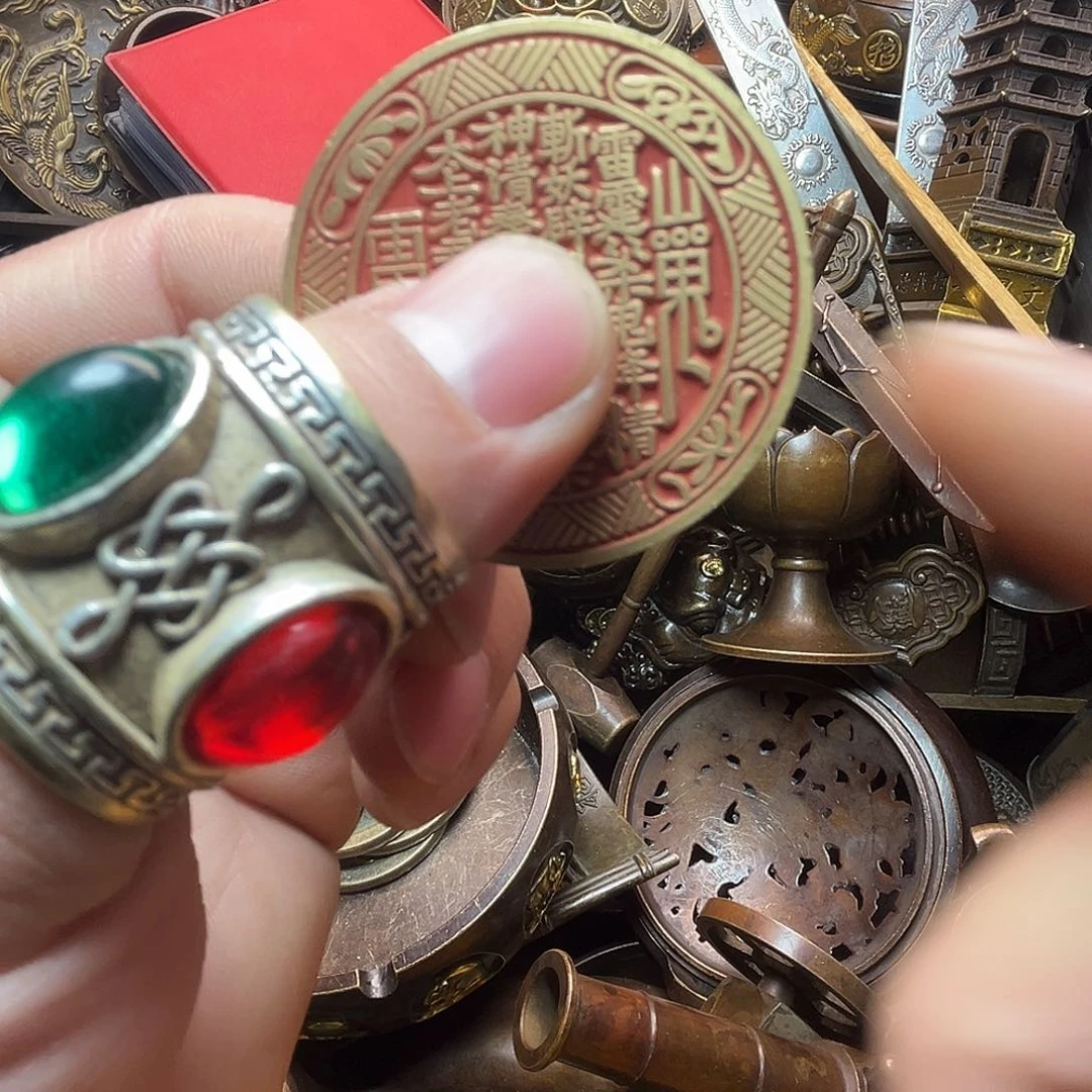 精美铜器收藏品等