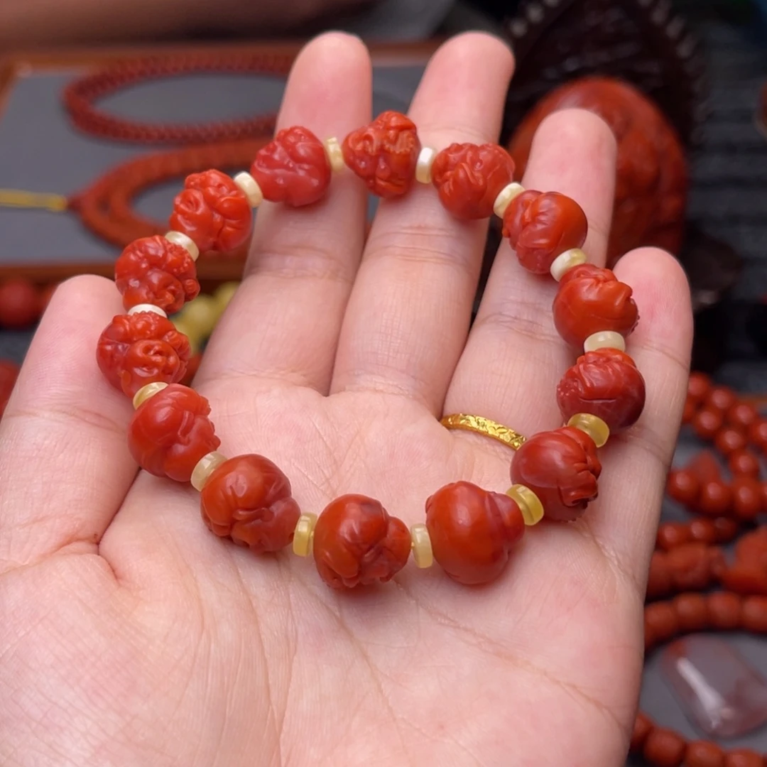 南红玛瑙卡13毫米左右未镶嵌