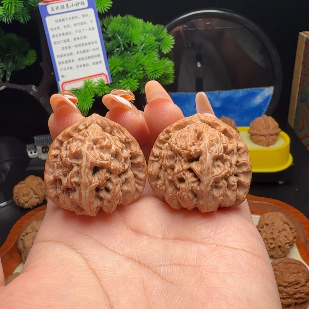 把件文玩核桃全品三角白36