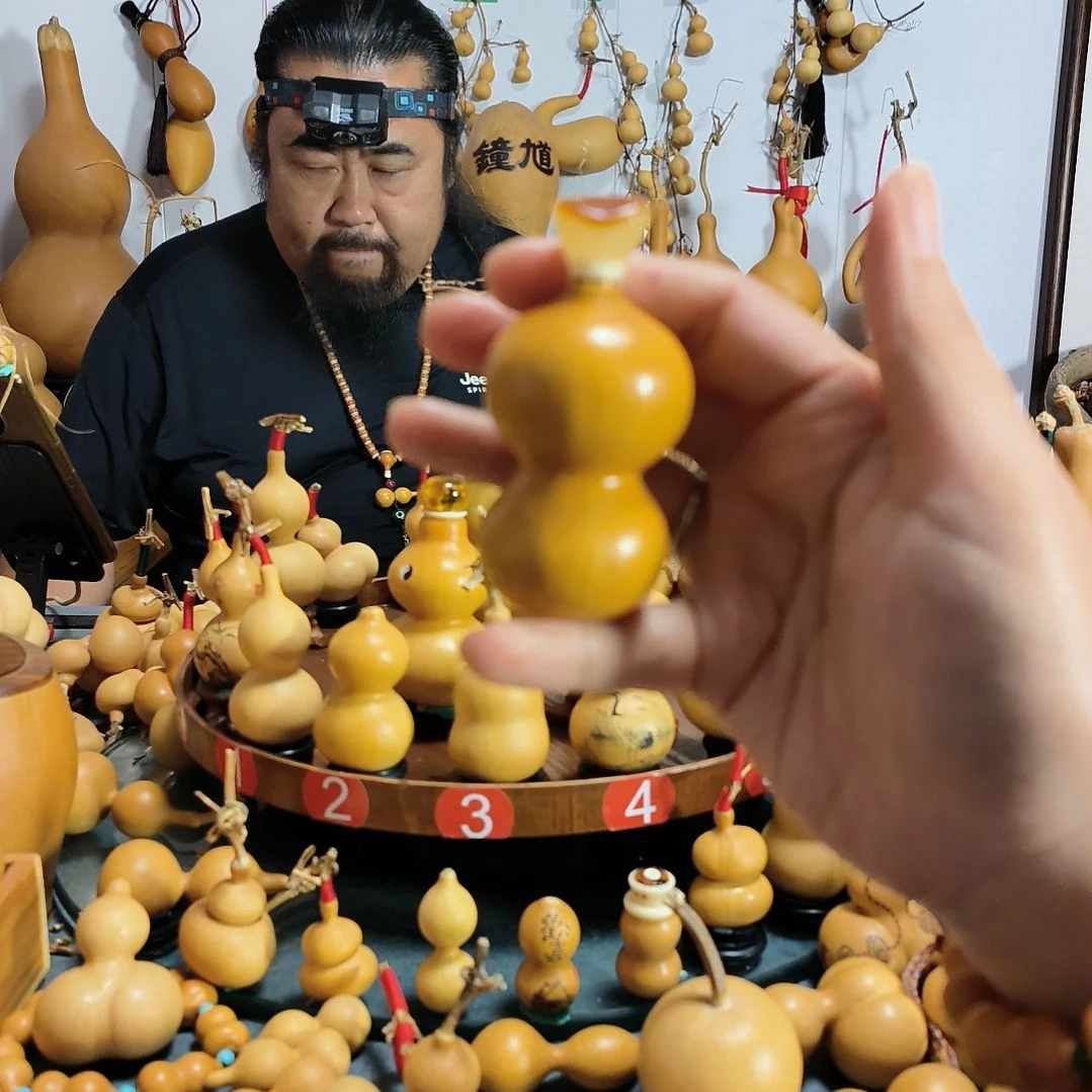 搬***虫葫芦福禄双全手把件