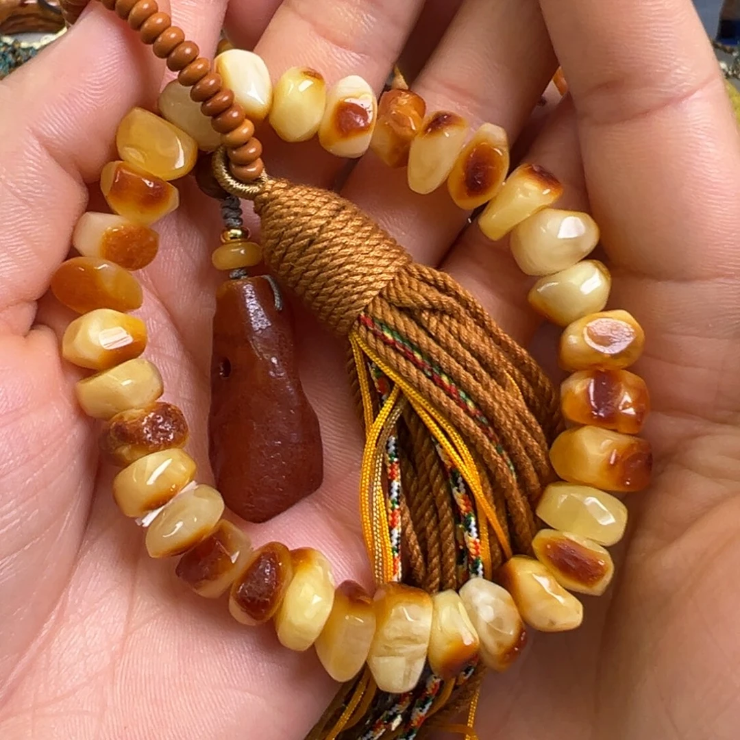 未镶嵌蜜蜡裸石蜜蜡