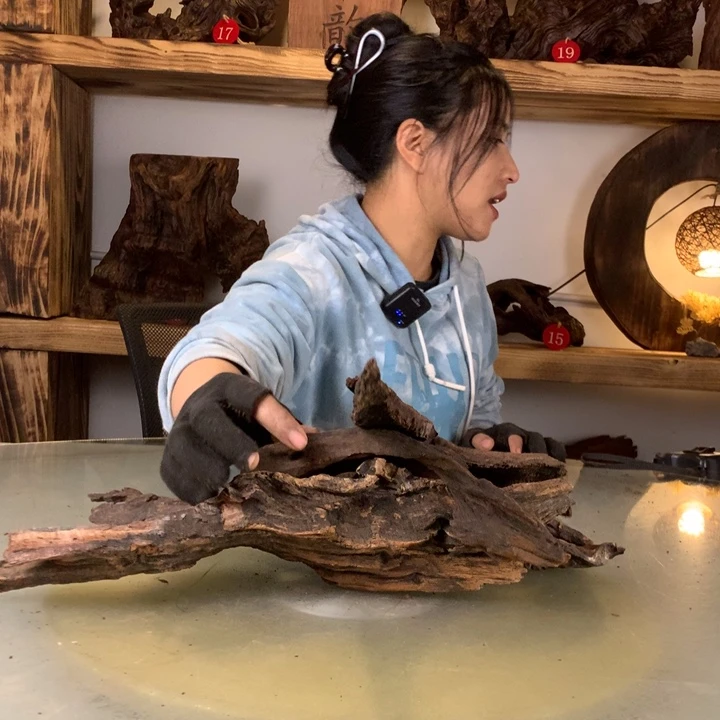 来***网天然的云南紫柚木会黄水