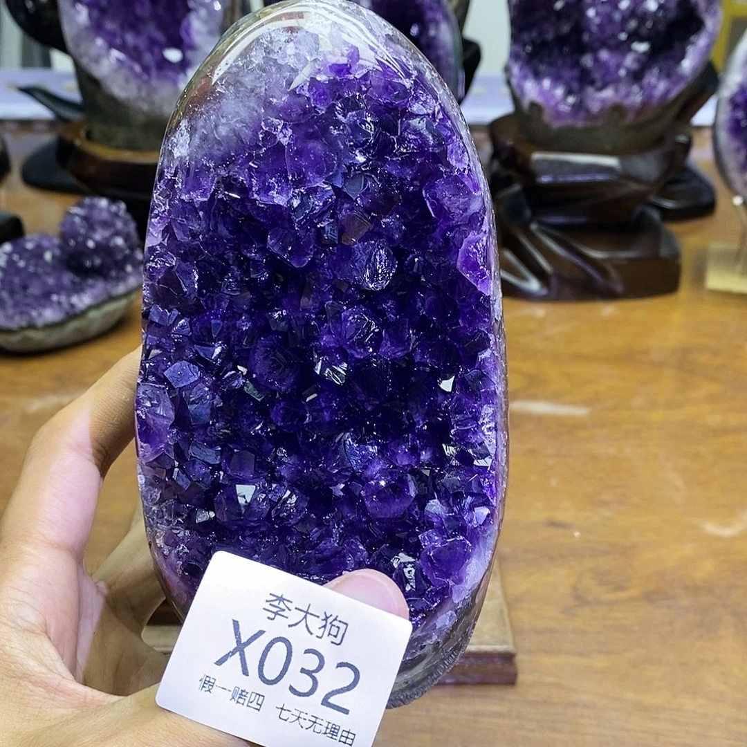未镶嵌大型摆件（非配饰）紫晶