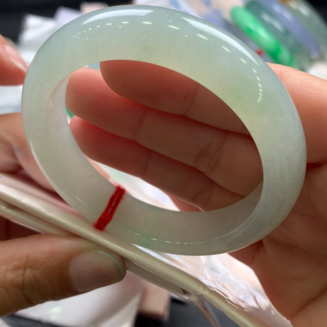 翡翠未镶嵌手镯7号