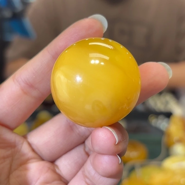 四***歌蜜蜡未镶嵌颈饰蜜蜡