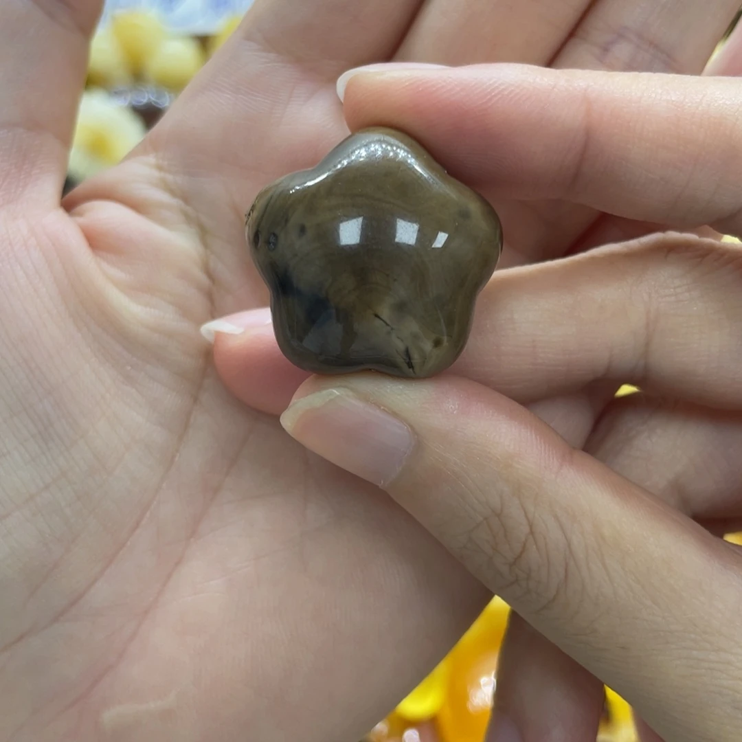 裸石琥珀未镶嵌根珀星星