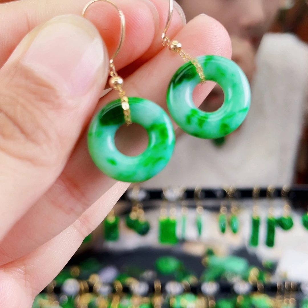 翡翠18K金镶嵌耳饰