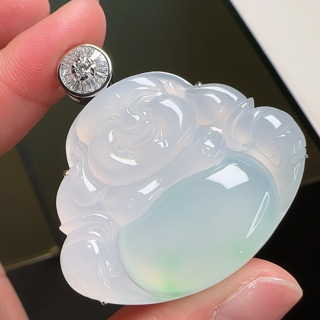 翡翠18K金镶嵌颈饰天然翡翠