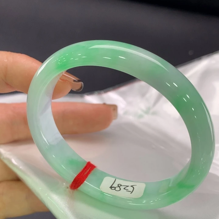 翡翠手镯未镶嵌贵妃54-55