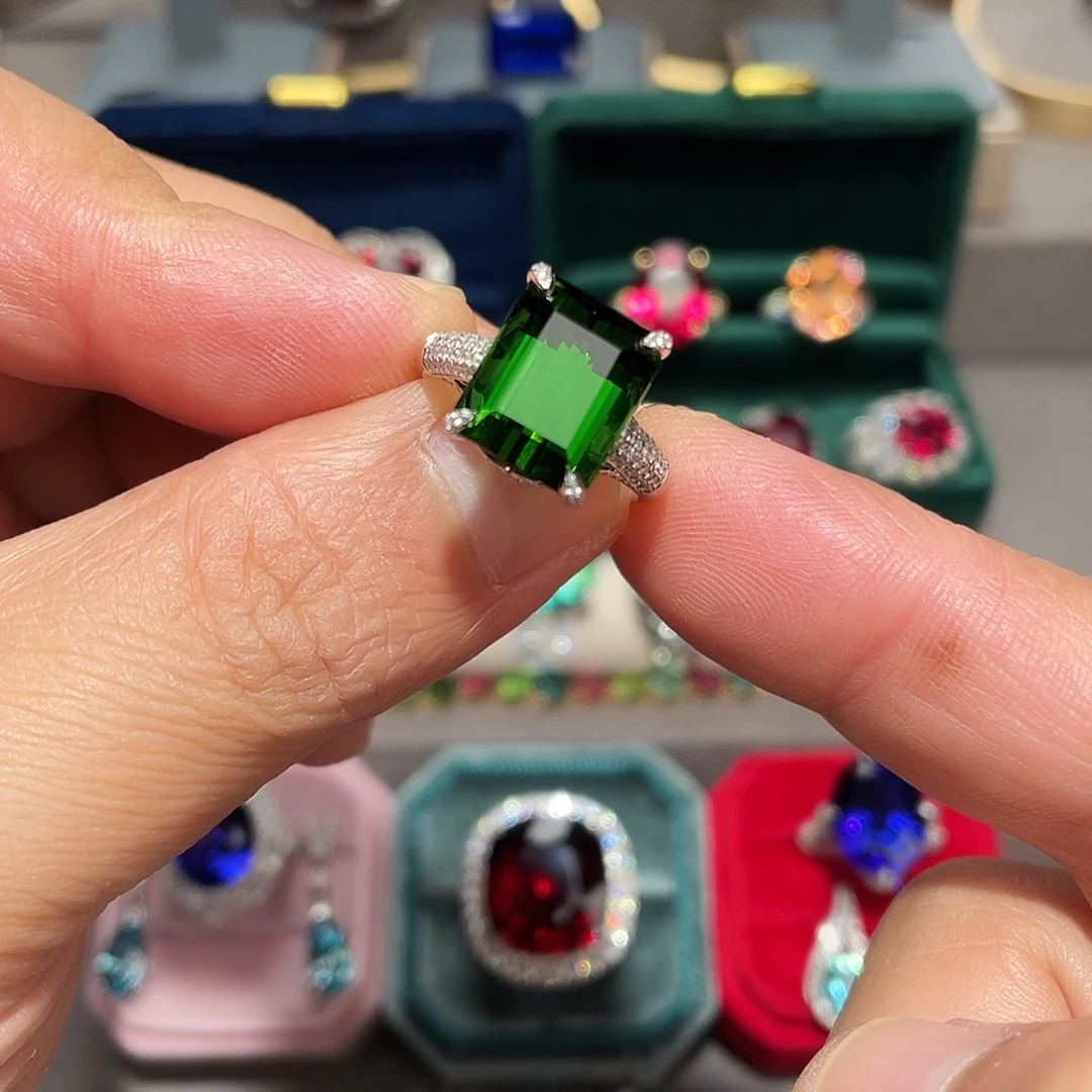 碧玺戒指18K金镶嵌8.5ct