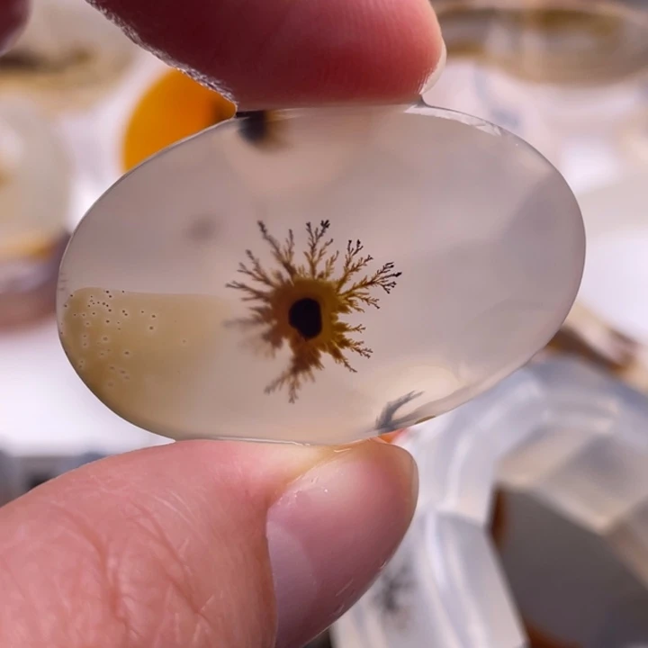 玛瑙/玉髓未镶嵌吊坠(不含链)