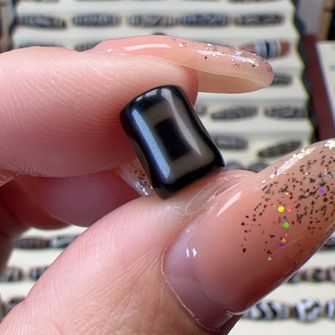 【闪购商品】玛瑙/玉髓颈饰合金?****o