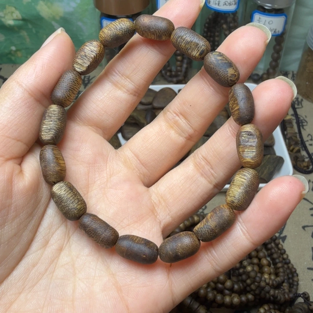 沉香沉香碎屑卡7枣珠