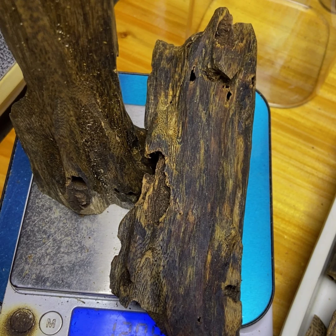 奇***奇沉香碎屑沉香紫棋虫漏120克+