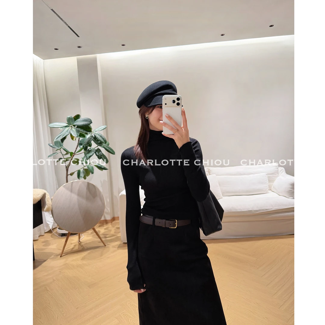 CHARLOTTE CHIOU自然记叙 山羊绒混纺桑蚕丝细腻质感高领针织上衣