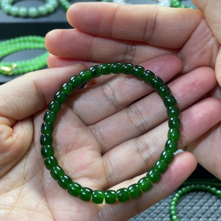 手链未镶嵌和田玉