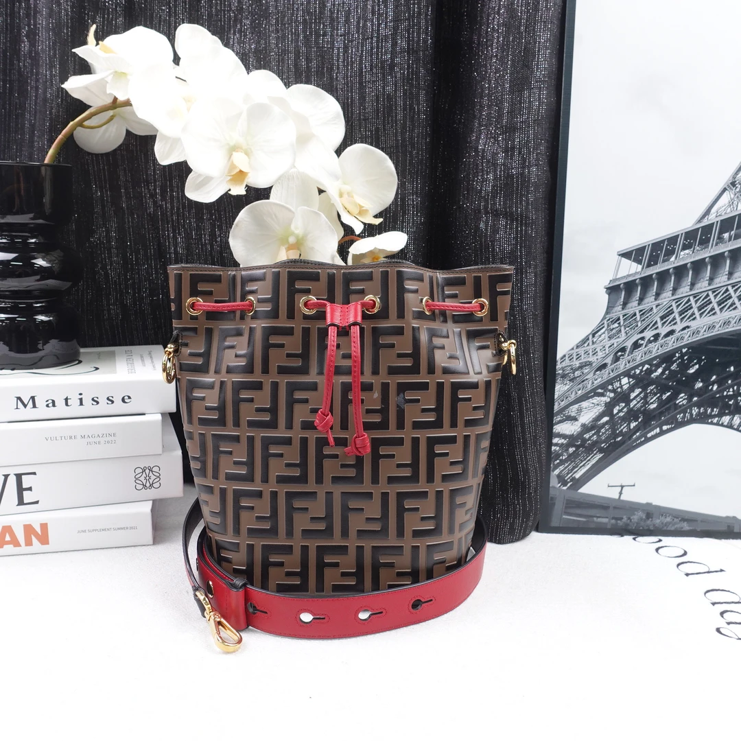 95新 FENDI/芬迪 /单肩包/T20168154