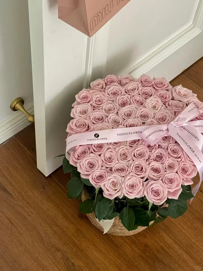 新款七夕超大抱抱桶手工藤编花篮送女友花店花艺资材