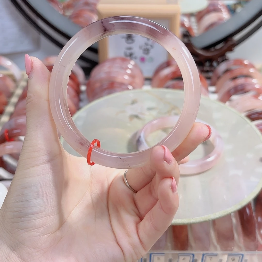 石英质玉手镯未镶嵌迷****精