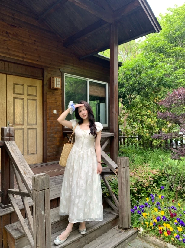 圆脸小雯/  丁香茉莉 提花法式泡泡袖收腰连衣裙长裙A字裙女夏