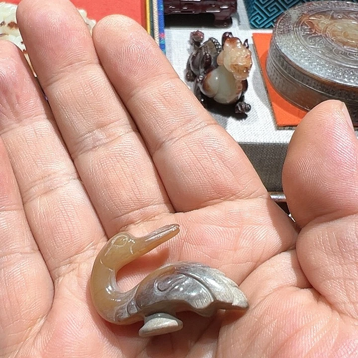 和田玉挂件未镶嵌一**水