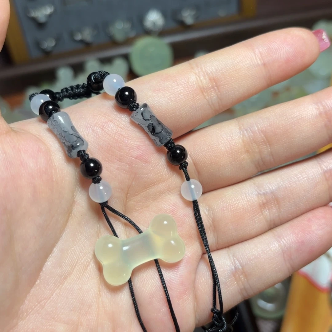 蛇纹石玉合金颈饰