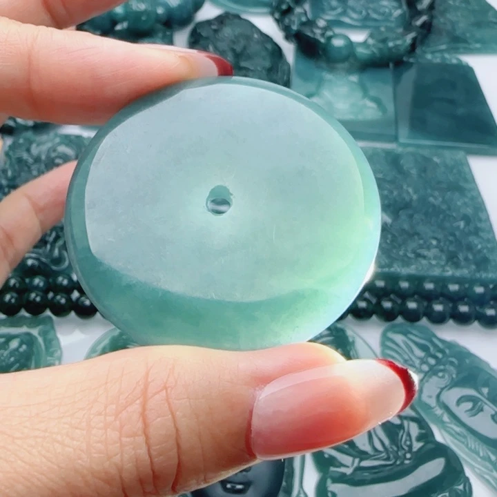 翡翠未镶嵌颈饰多样性发货天然A货翡翠