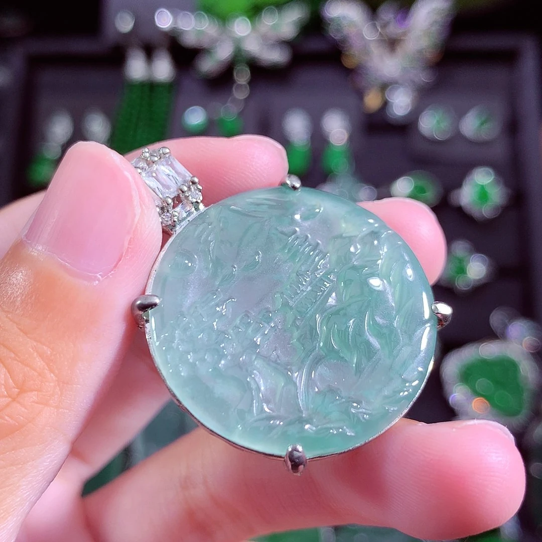 颈饰未镶嵌翡翠天然